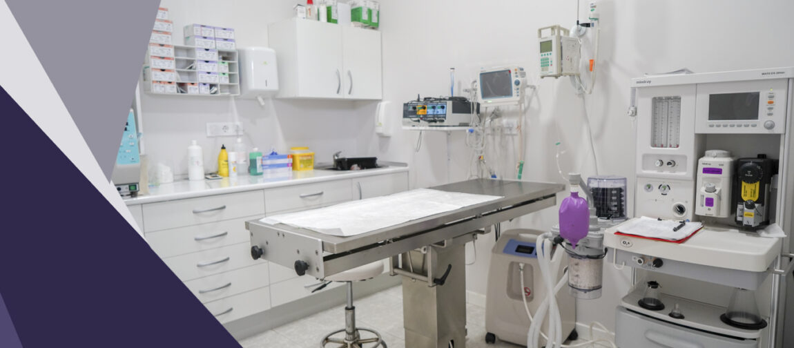 slide-instalaciones-quirofano-veterinarios-urbion-soria-.jpg